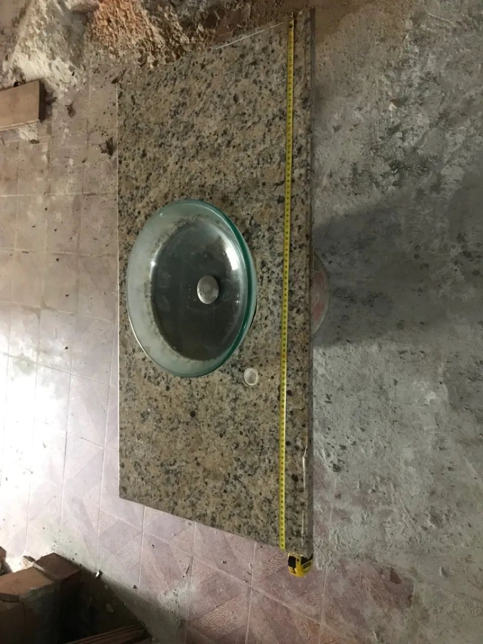 Pia granito banheiro com Cuba de vidro - Foto 2