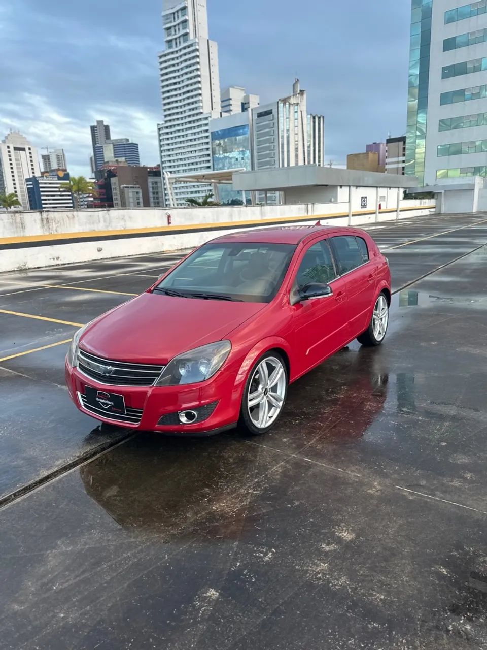 Chevrolet Vectra Hatch 2010 vermelho - impecável