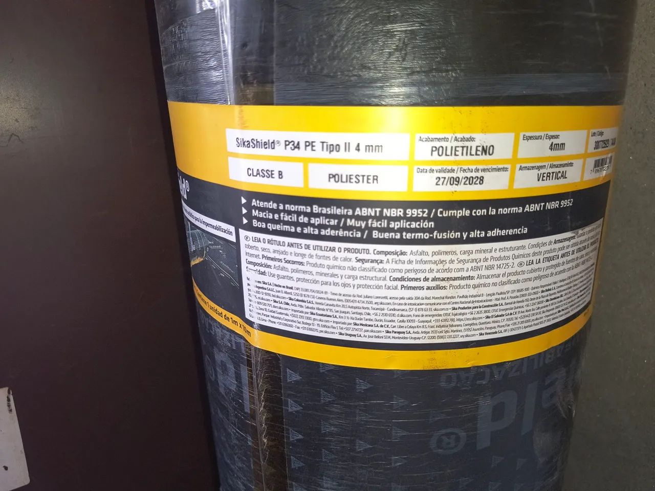 Manta asfáltica - SikaShield P34 PE Tipo II 4 mm - Impermeabilização