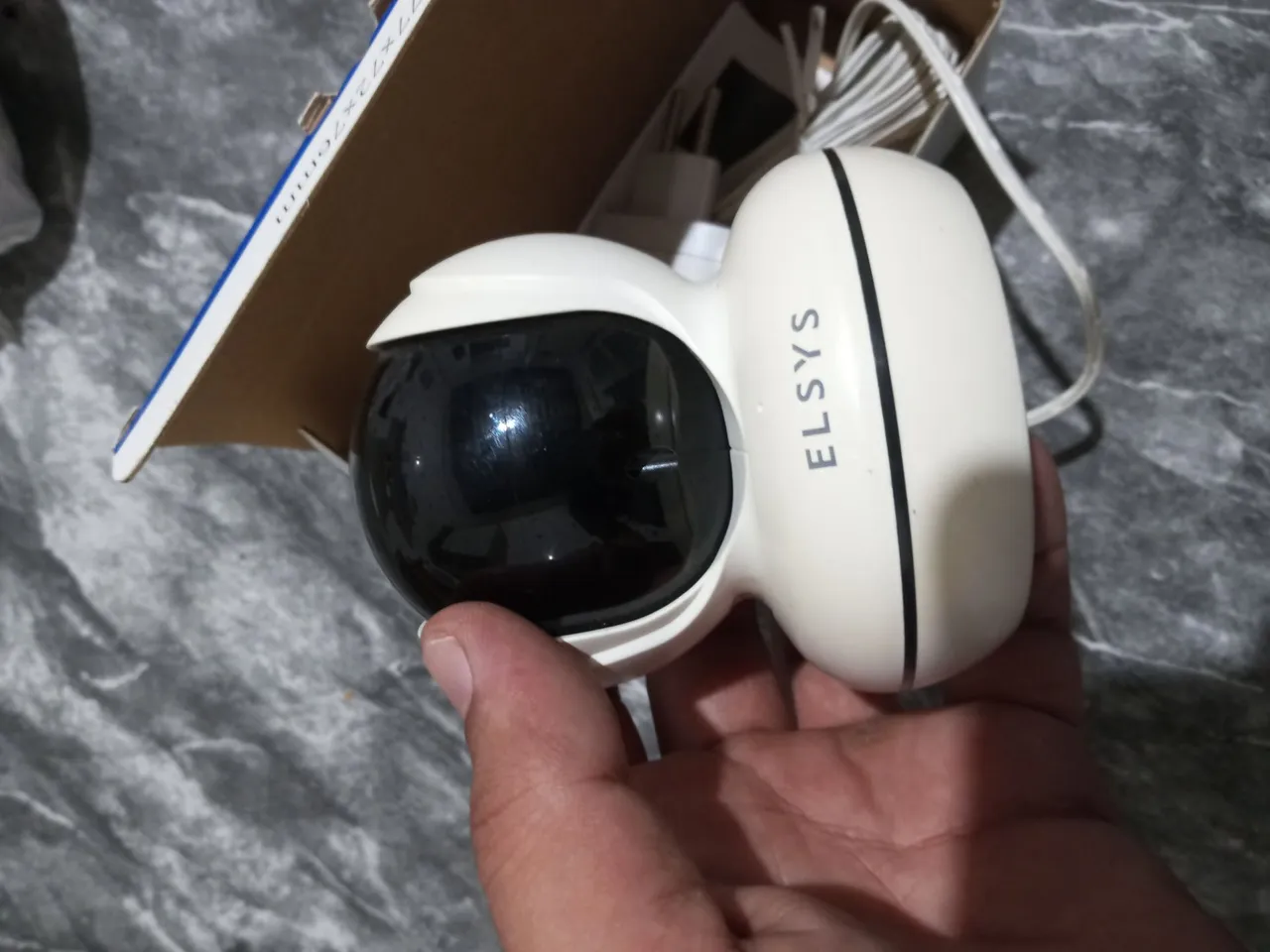 Câmera de Segurança Wi-Fi Elsys