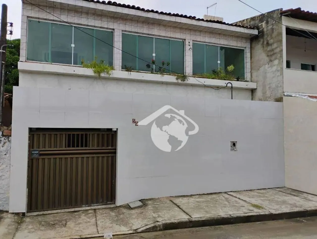 Casa na Travessa Paris - Bairro Farolândia