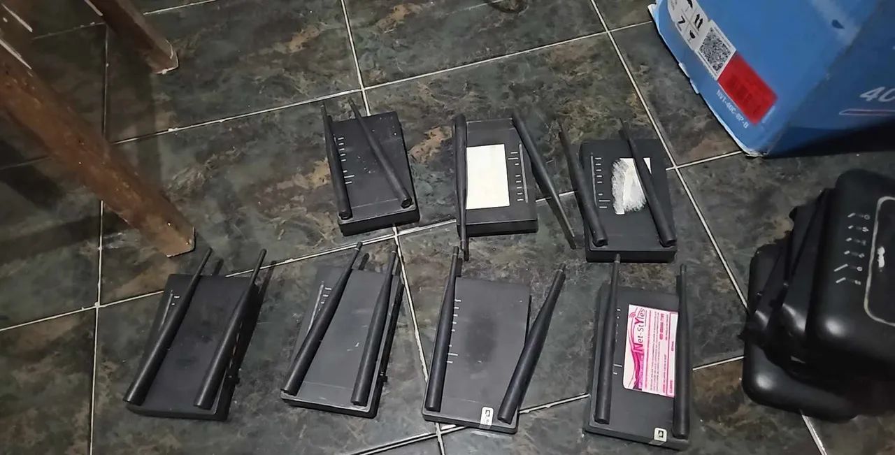 Roteador/ modem Vivo 2 antenas desbloqueado  - Foto 2