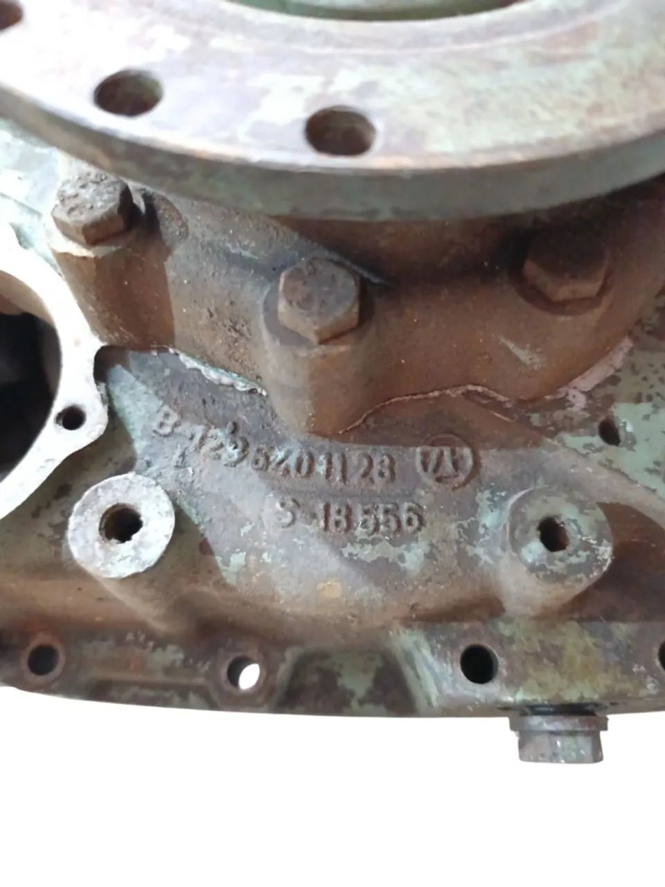 sachan Tampa Carcaça Com Seletora Cambio Zf 16s-1650 * - Peças para