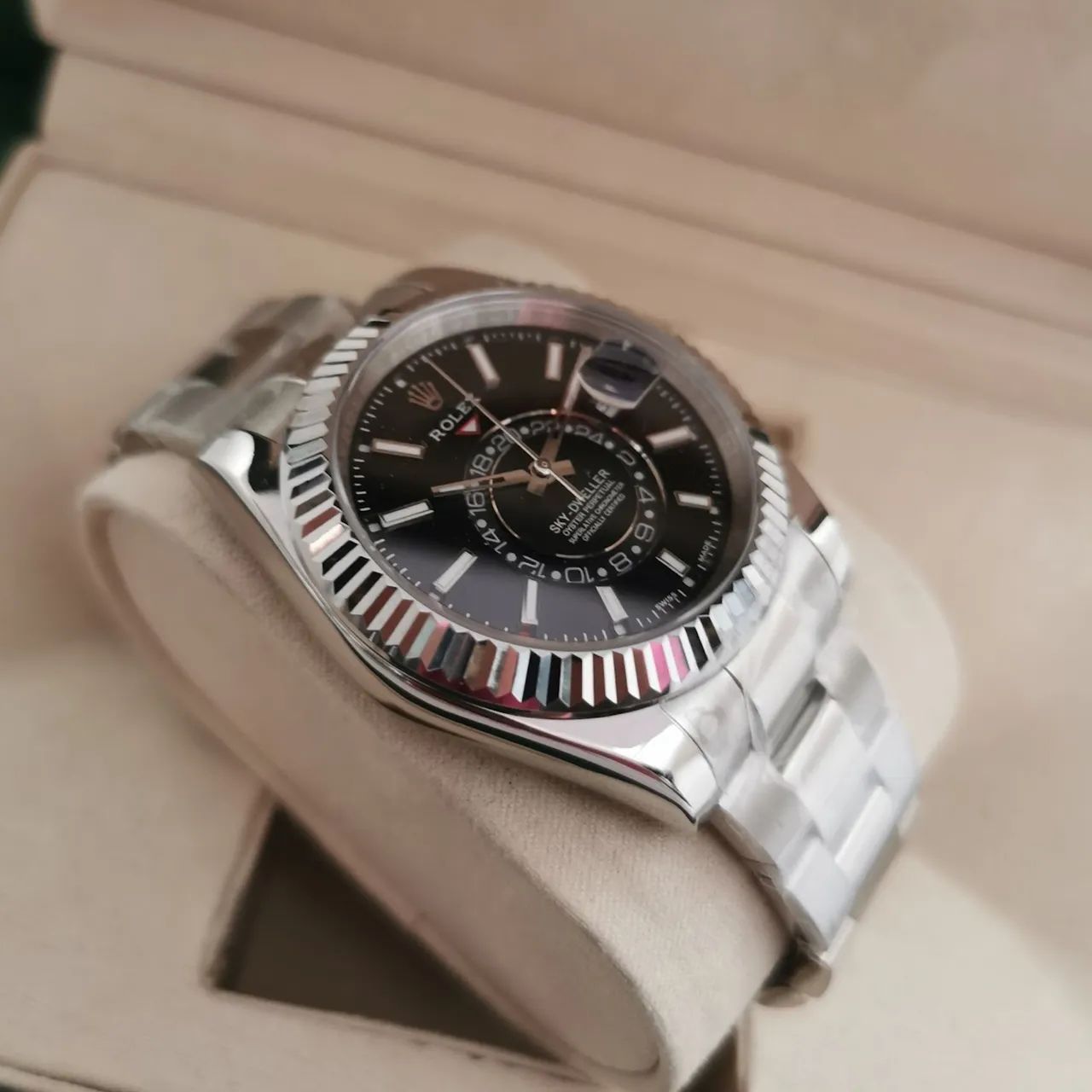 Relógio Rolex Sky-Dweller Automático  - Foto 3