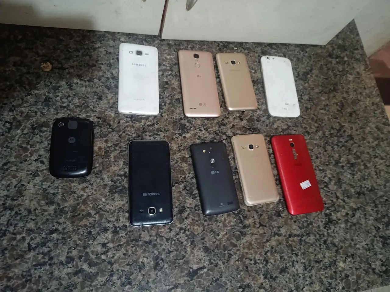 Lote 15 aparelhos pra peças ou conserto - Foto 2