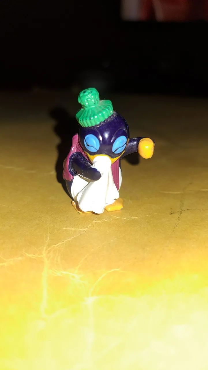 Pinguim kinder ovo