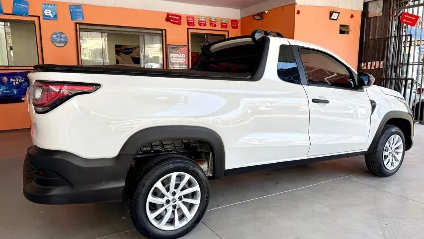 Fiat Strada Endurance 1.4 Flex 8V CS Plus 2023 - Foto 3
