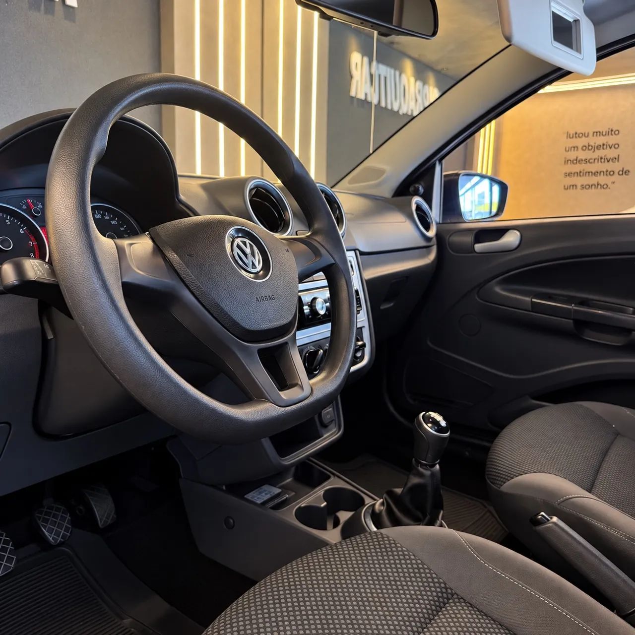 Volkswagen Saveiro Robust 1.6 Total Flex 16V CD 2018 - Foto 5