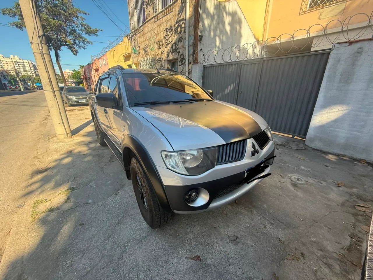Mitsubishi L200 2010