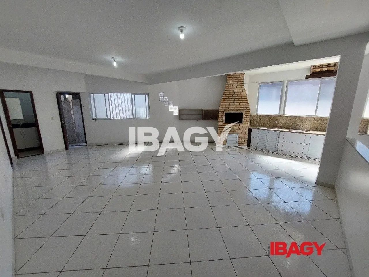 Excelente Casa 4 dormitório(s) em Forquilhas - São José - Foto 3