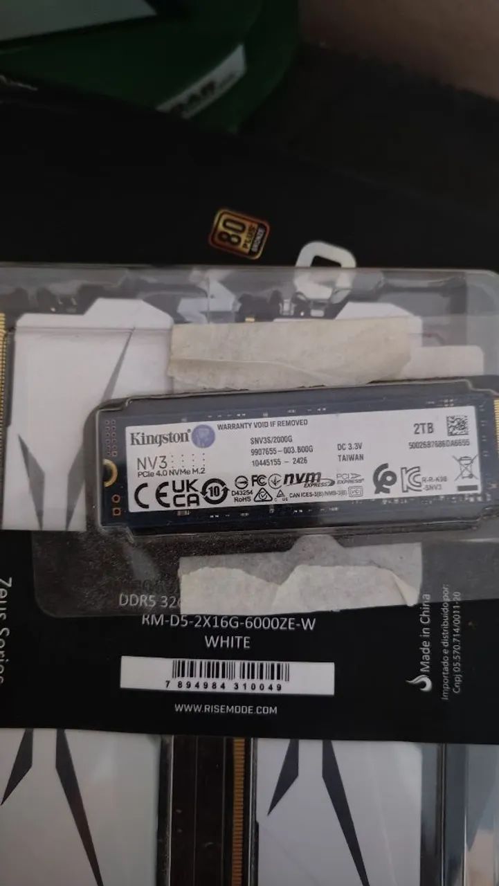 DDR5 RAM and NVMe SSD Memory404871771734026241