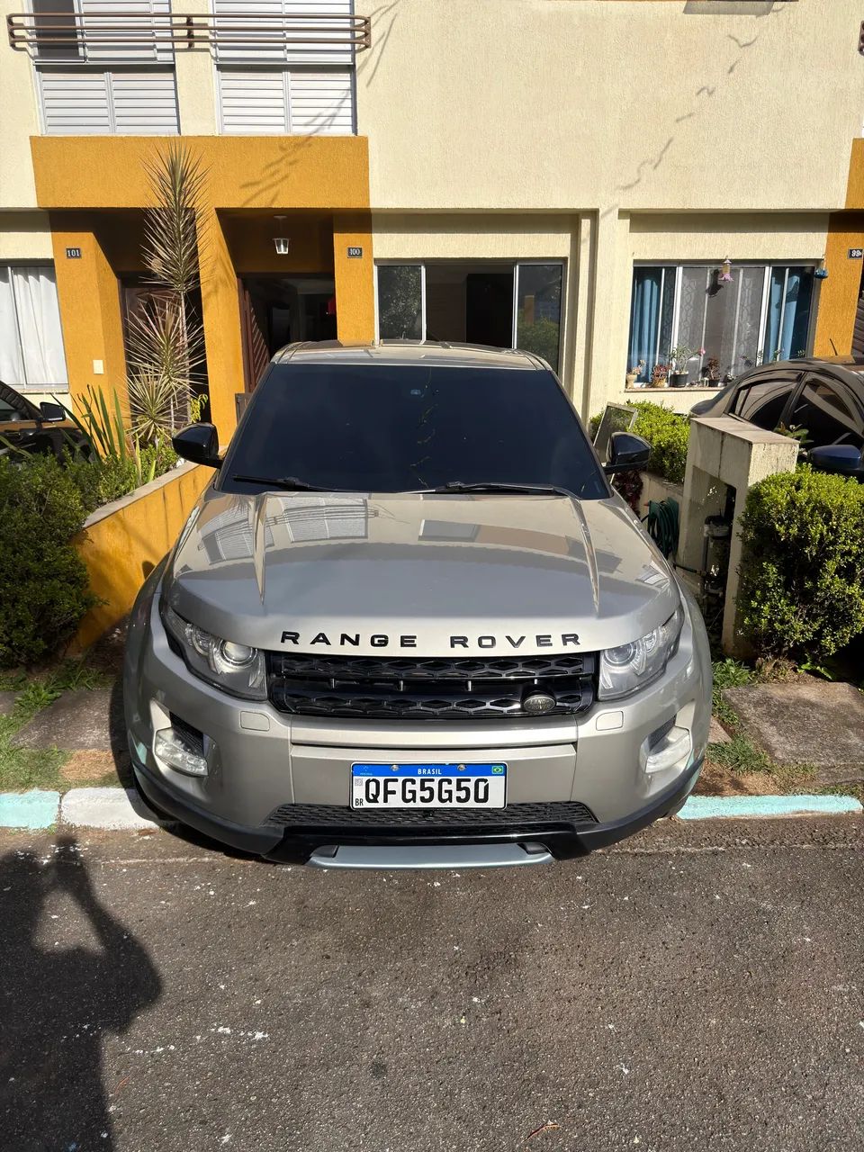 Land Rover Range Rover Evoque Pure 2.0 Aut. 5P 2014