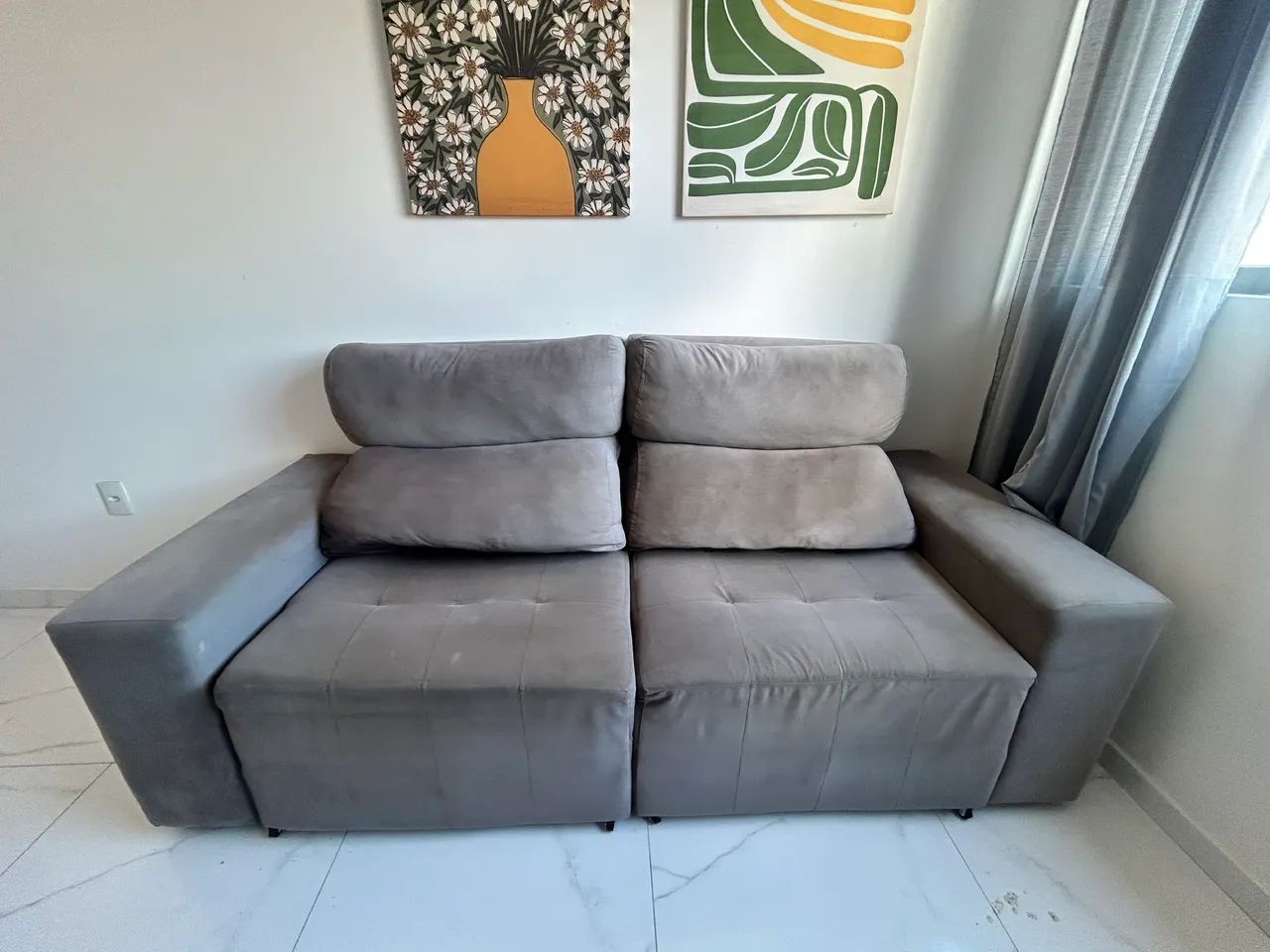 Sofá retrátil seminovo