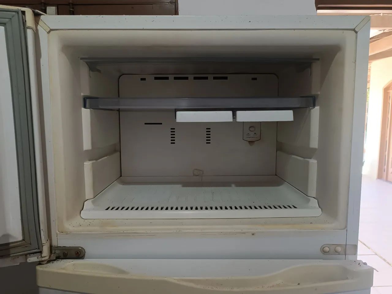 Geladeira com defeito  - Foto 3