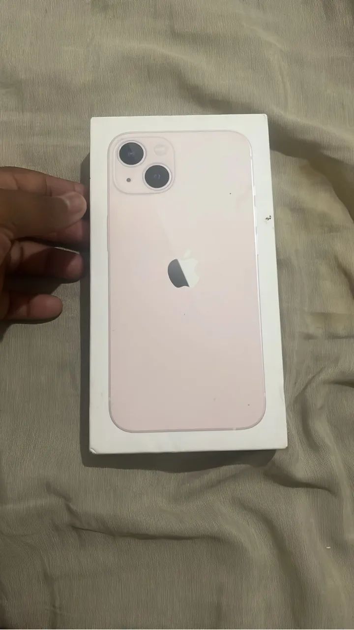iPhone 13