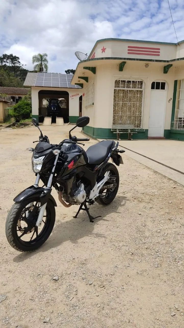 vendo cb Twister bem cuidada  - Foto 3