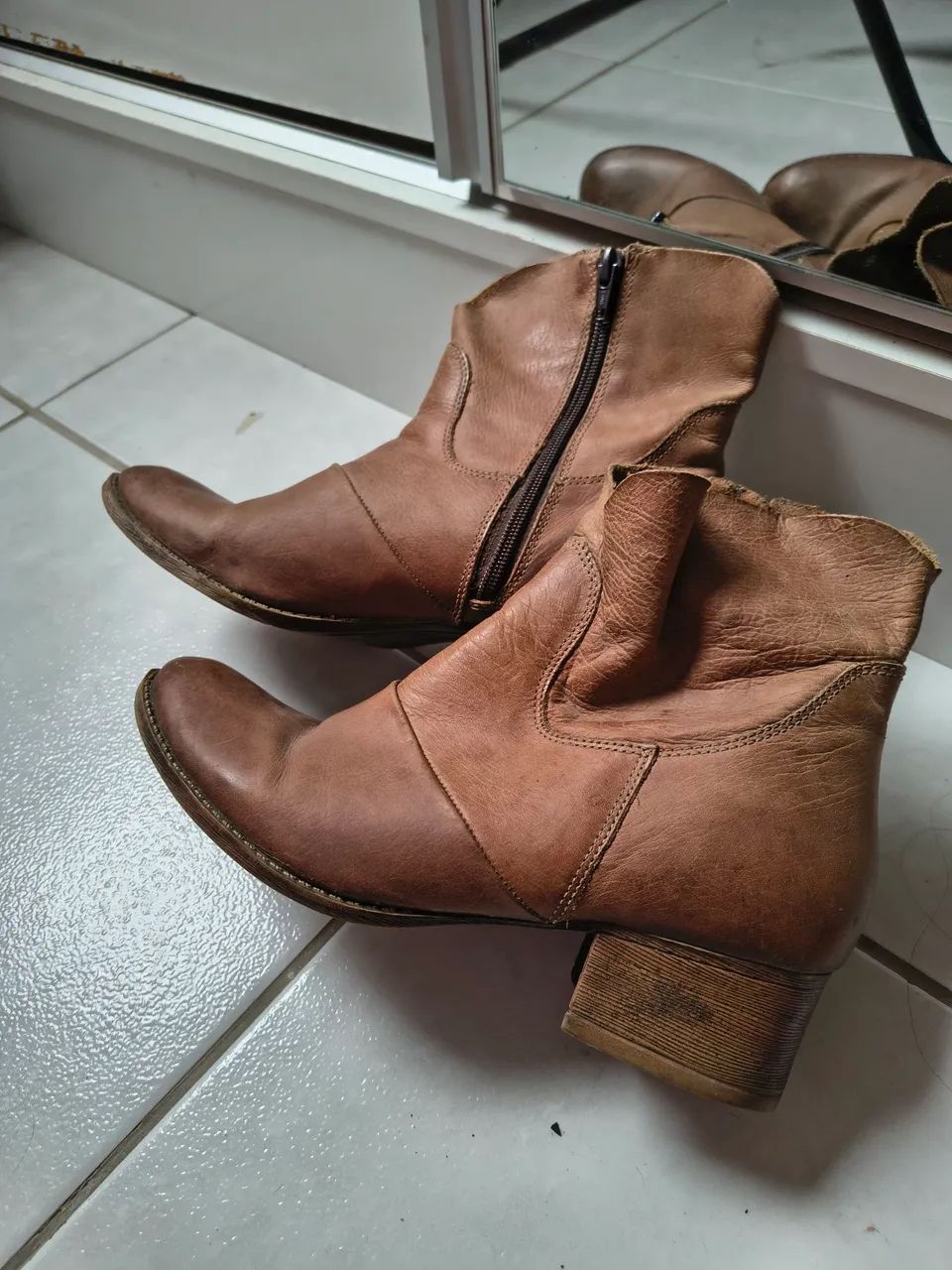 Bota Couro Feminina Estilo Country N°38 - Foto 4