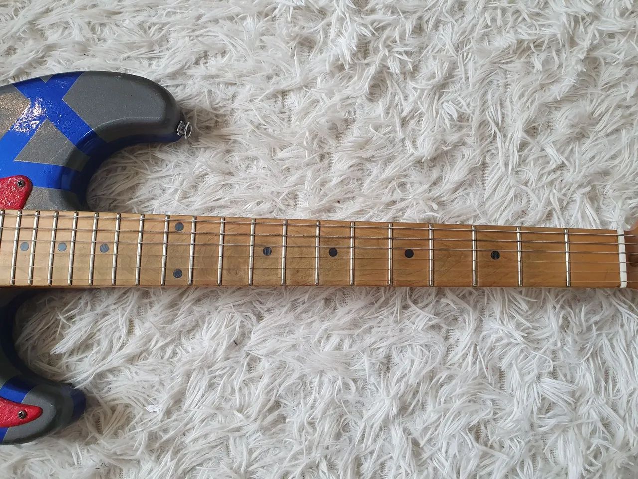 Guitarra stratocaster Luthier modificada  - Foto 2