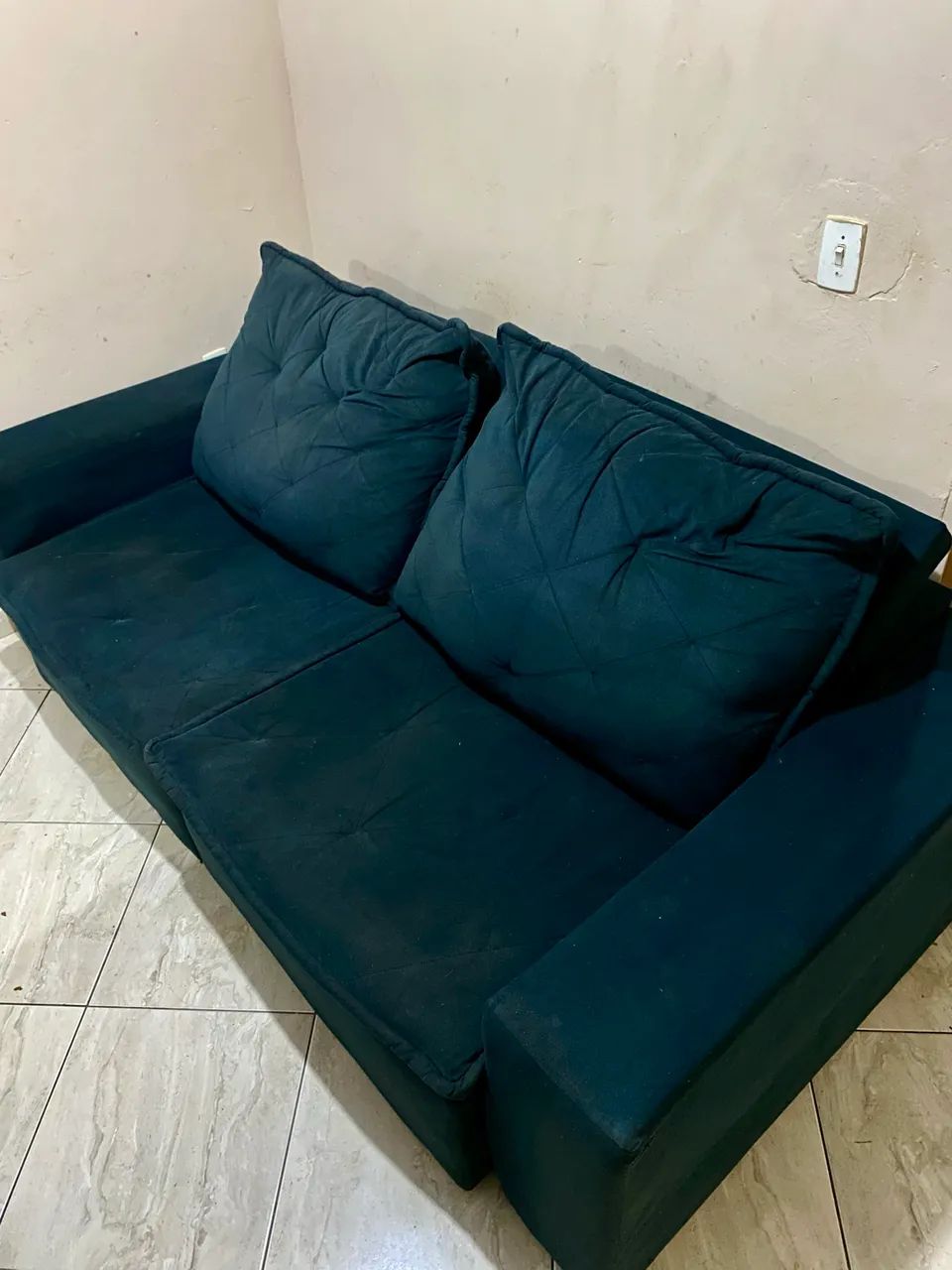 Sofá retrátil 2 lugares - pra sair logo 65570246932609121