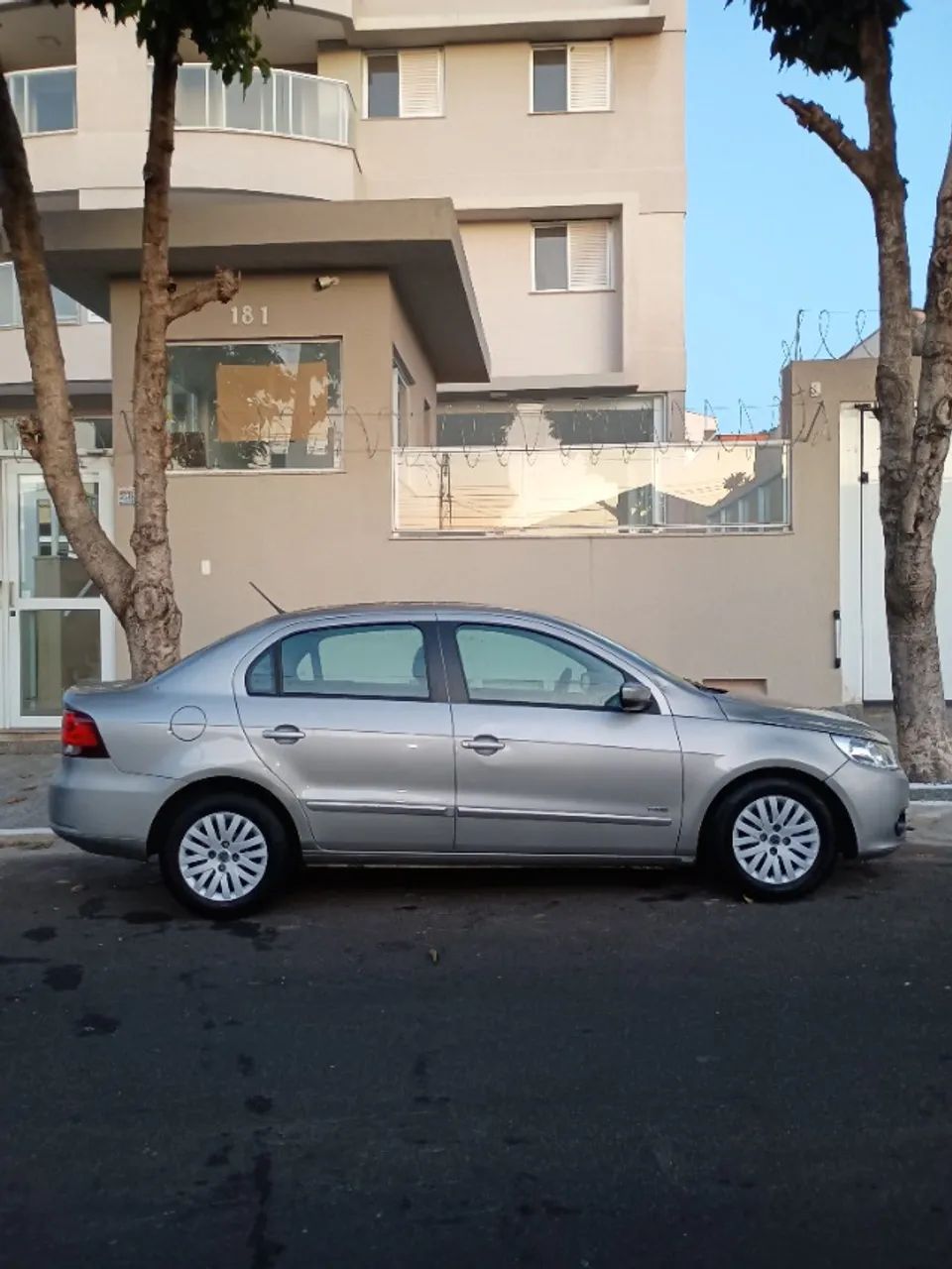 Volkswagen Voyage 2012