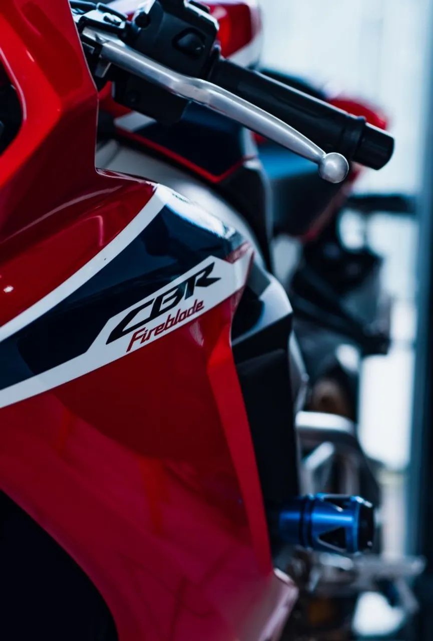 HONDA CBR 1000RR (FIREBLADE SP) - Foto 3