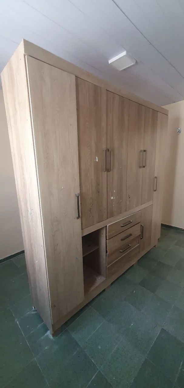 Guarda roupa casal