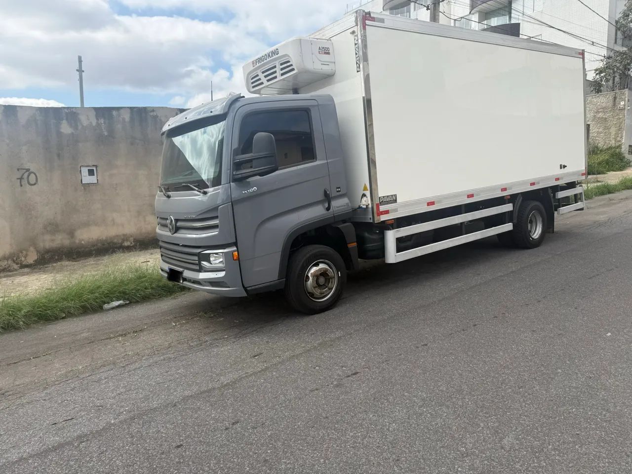 VW 11 180 delivery