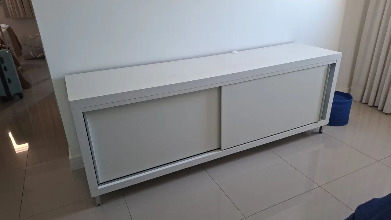Rack branco 2m em marcenaria