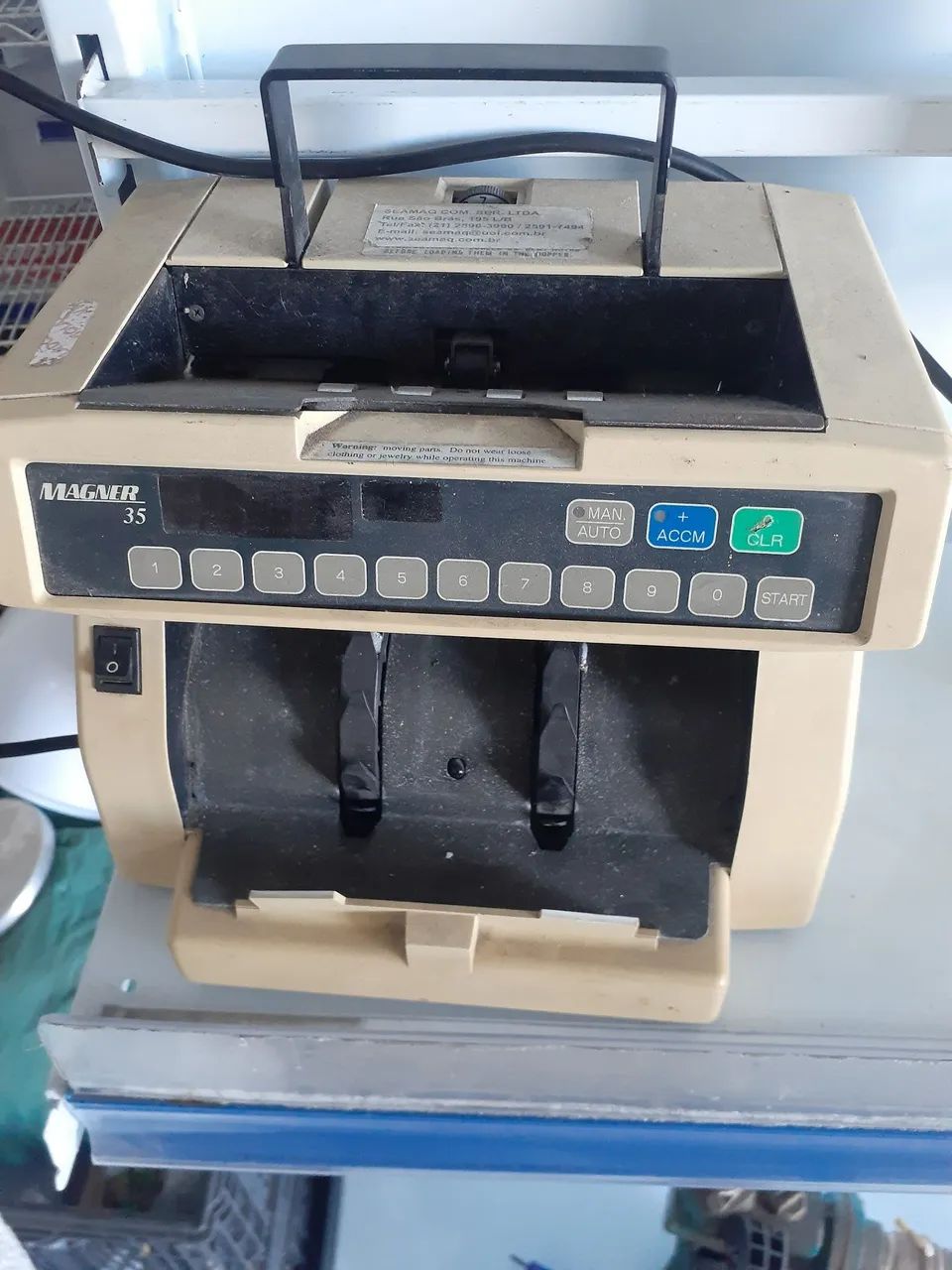 Máquina contar dinheiro 