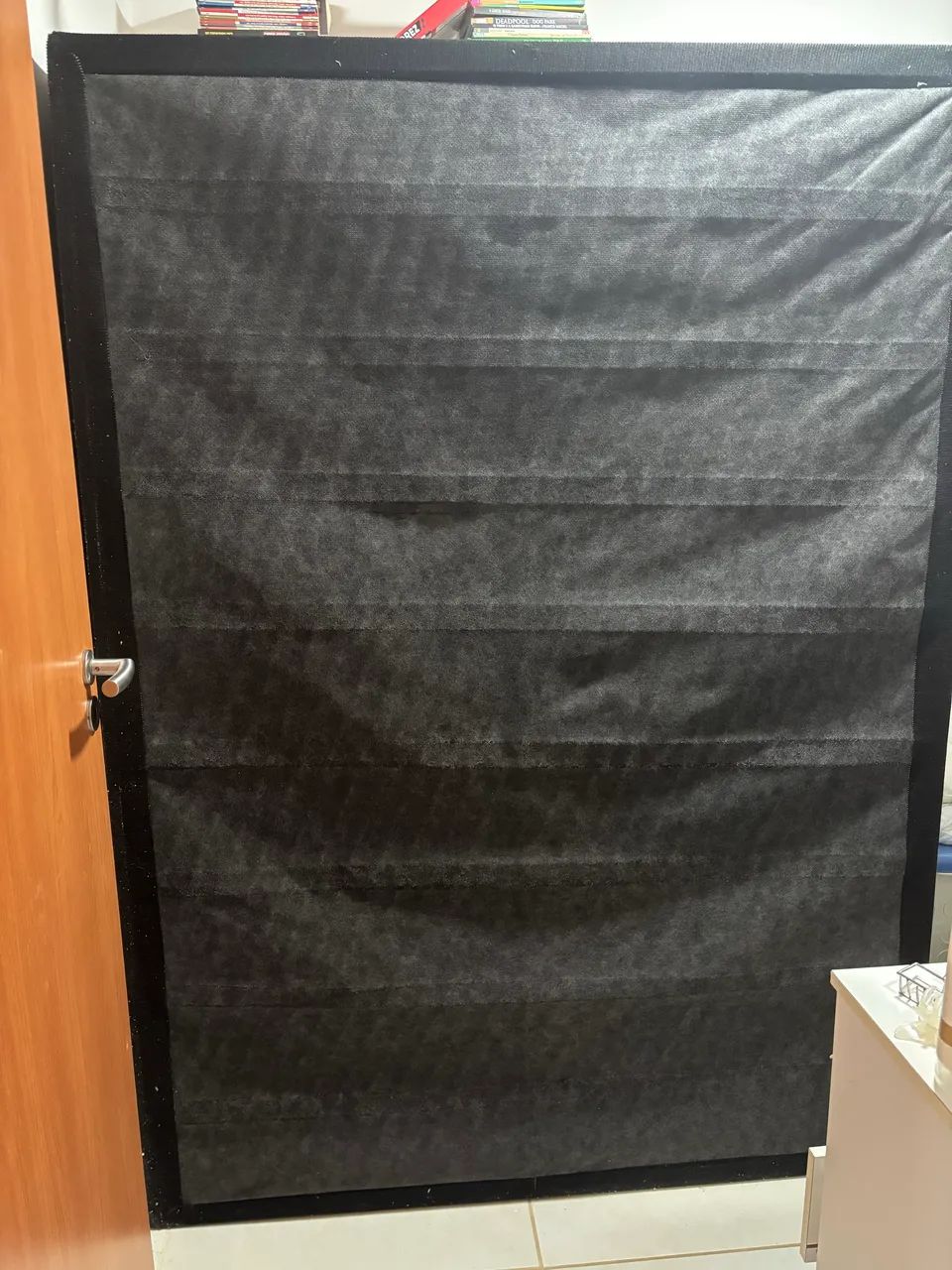 Base de cama box para doação 