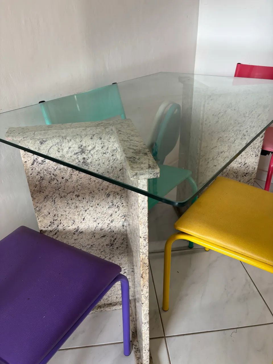 Mesa de jantar com cadeiras  - Foto 2