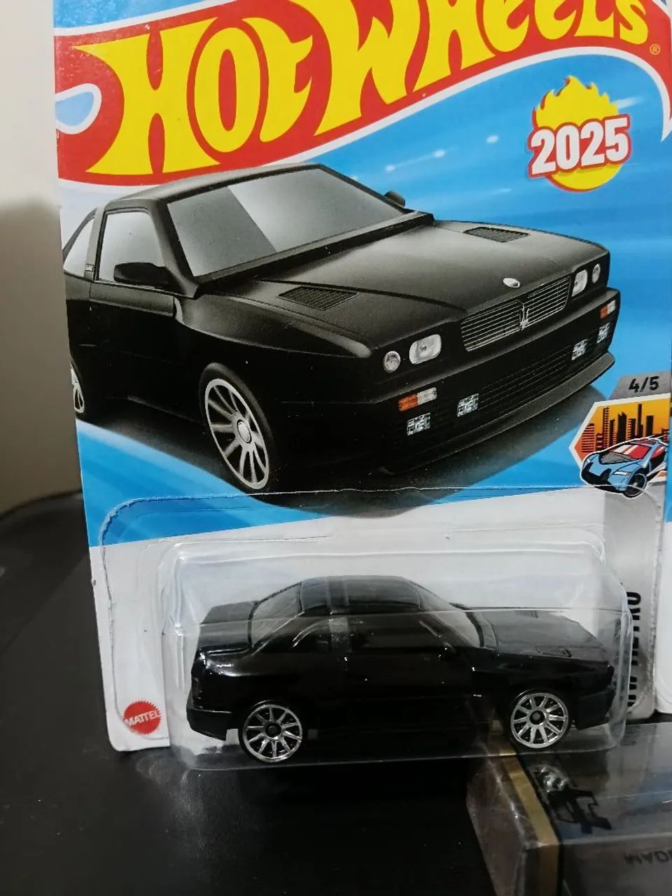 2 minis Hotwheels Maserati shamal - Foto 2