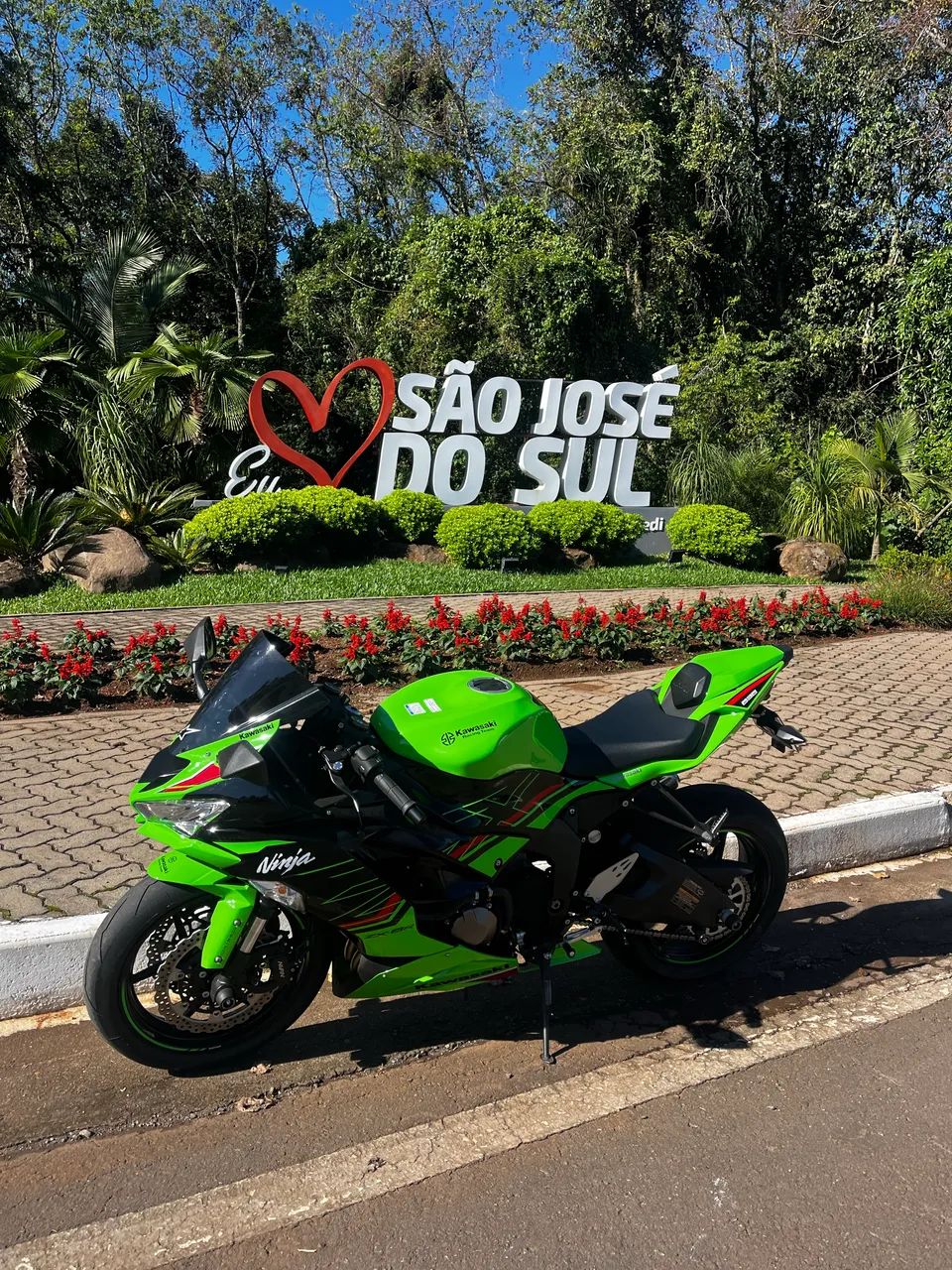 Kawasaki Zx-6r 636cc 2023 - 1497401076 | OLX