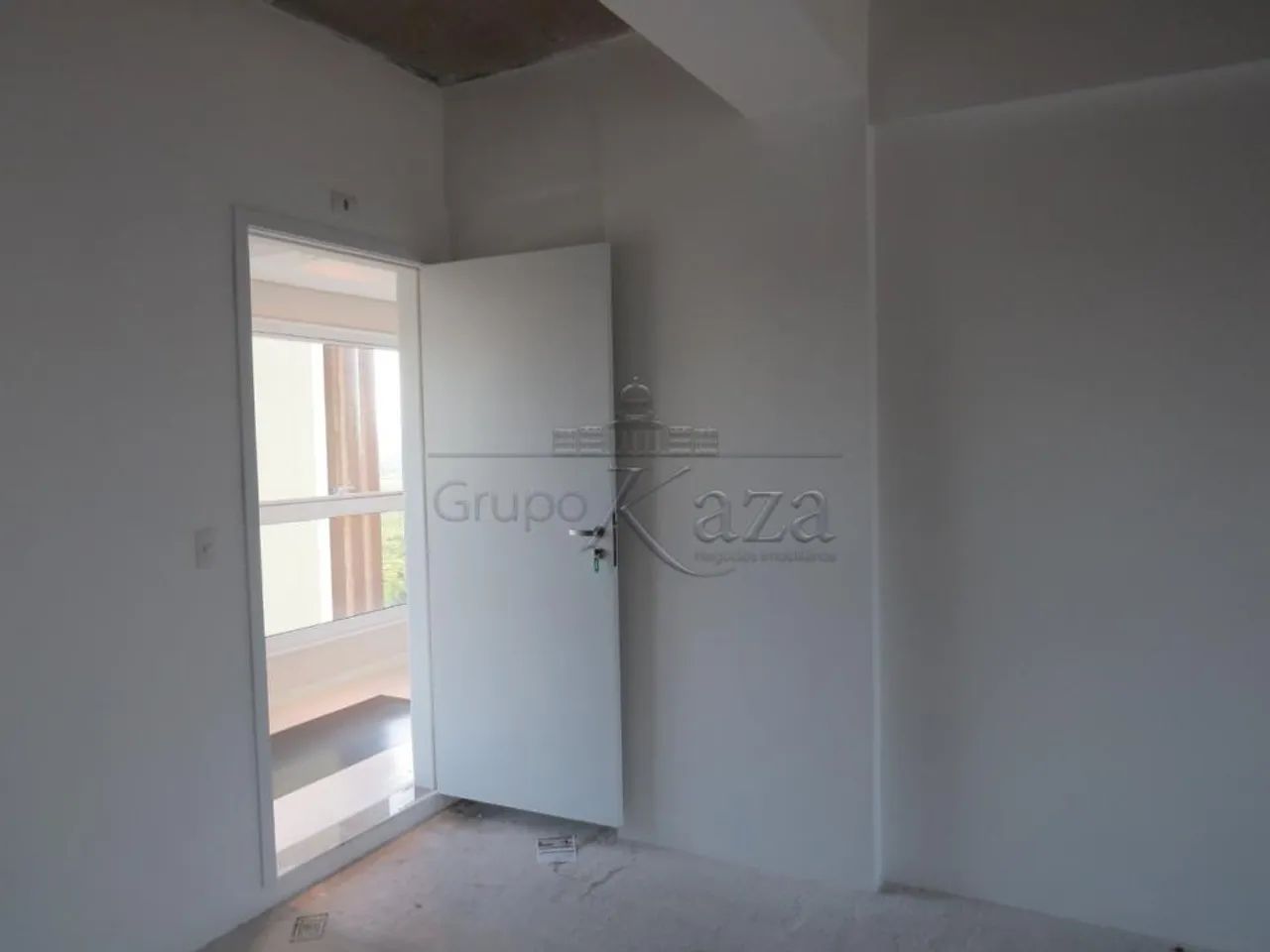 Comercial Sala Condomínio em São José dos Campos