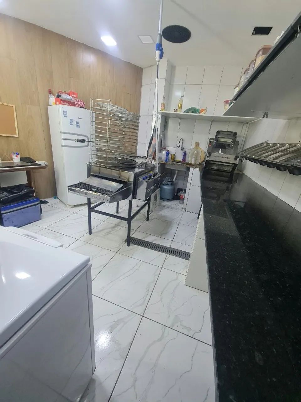  PIZZARIA 2 ANOS SEM PAGAR ALUGEL