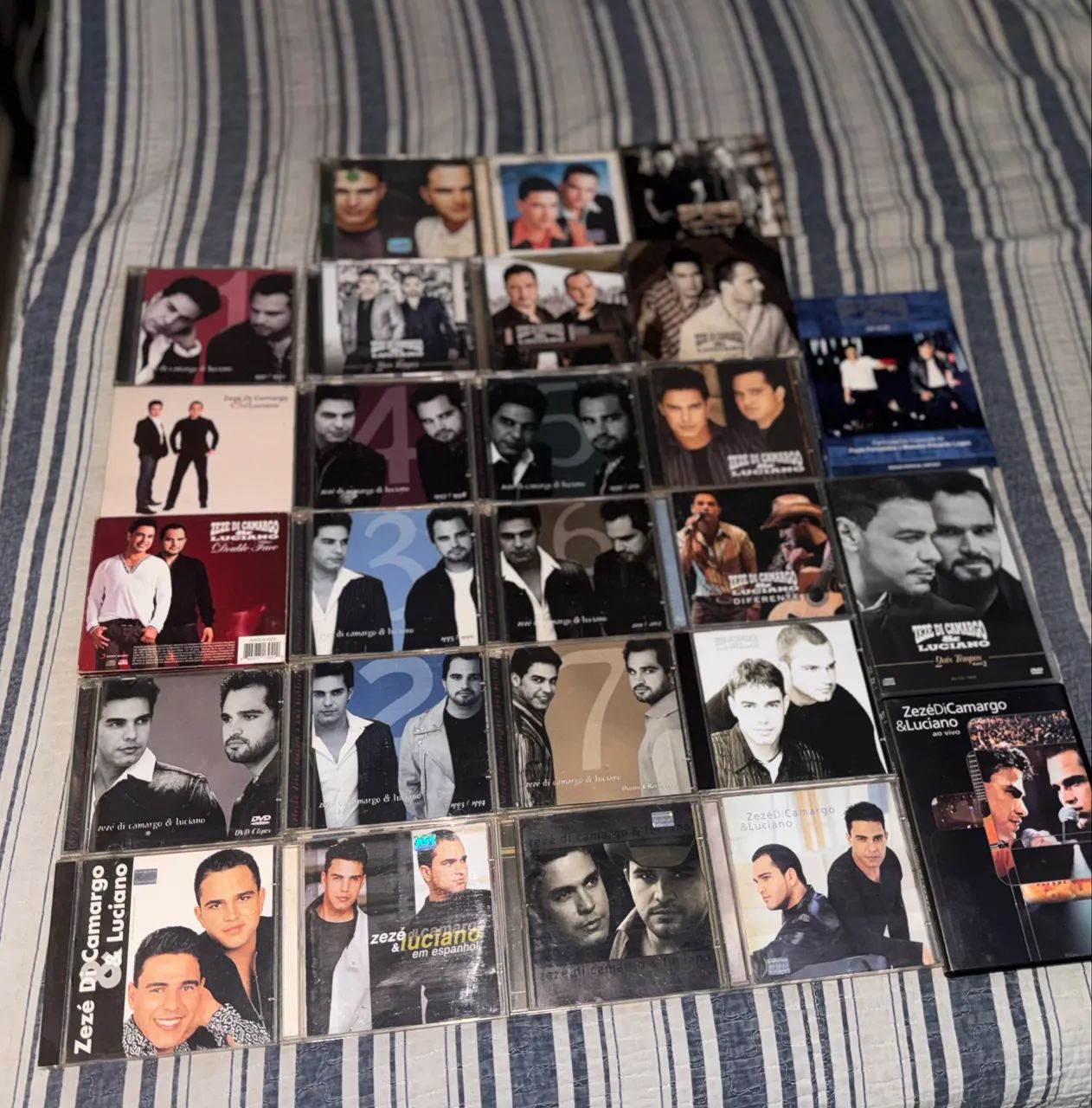 Coleção CDs e DVDs Zezé di Camargo & Luciano - CDs, DVDs etc