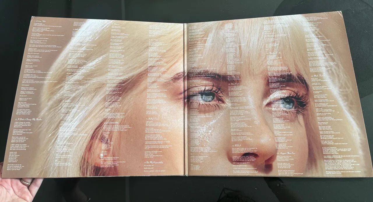 Vinil Billie Eilish happier than ever  - Foto 2