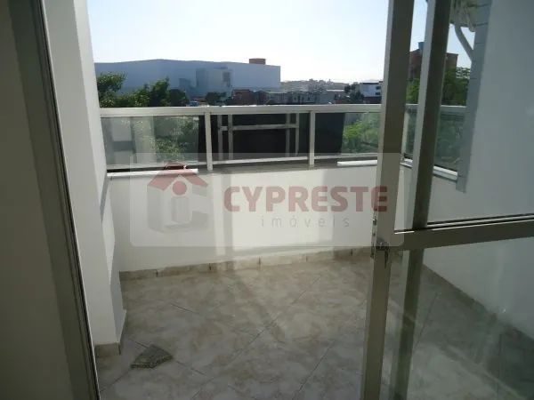 Apartamento com 3 Quartos para aluguel, 90m² - Foto 5