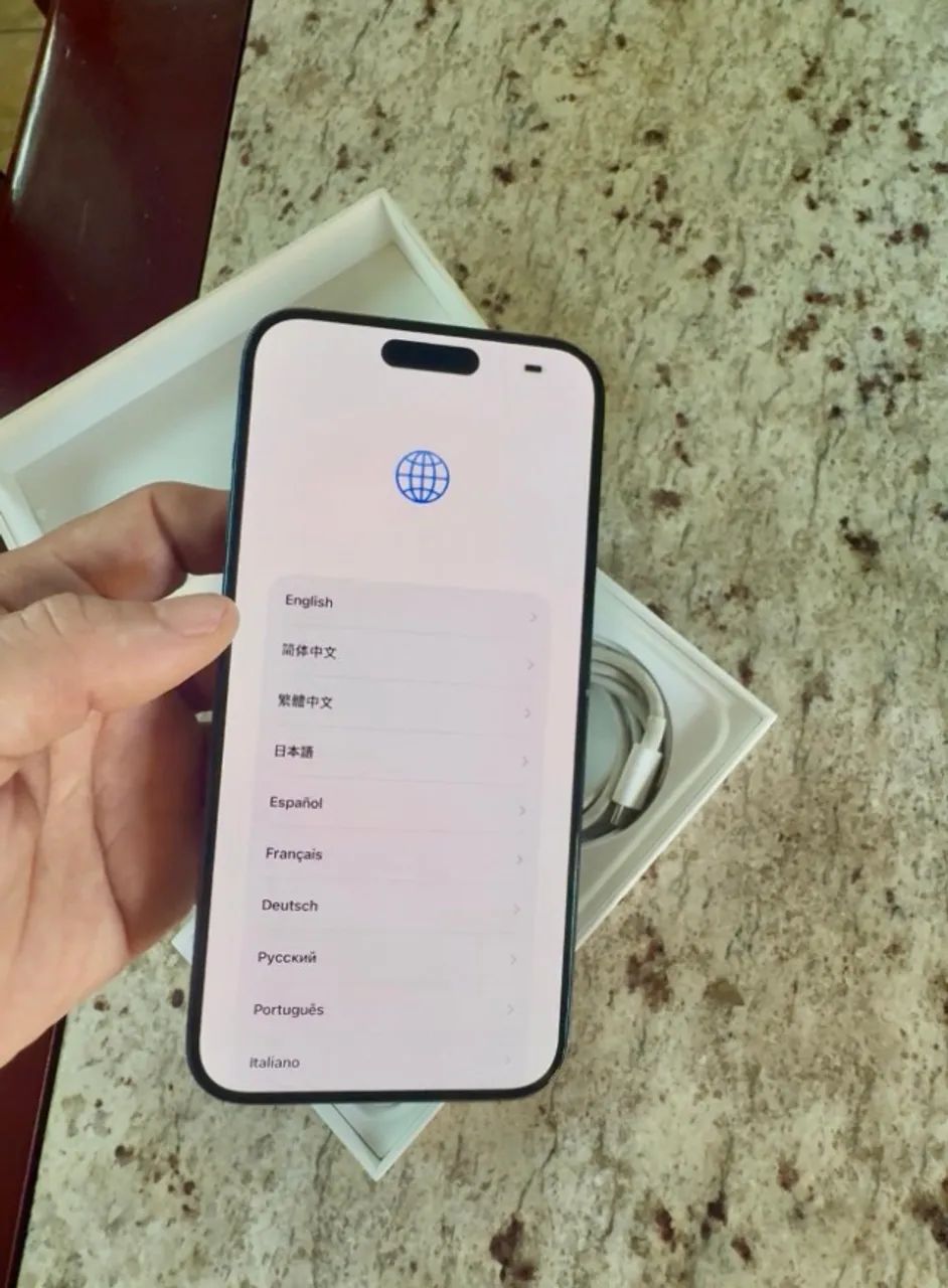 Iphone 15 Pro Max 256GB - Blue Titanium - Saúde da Bateria 86