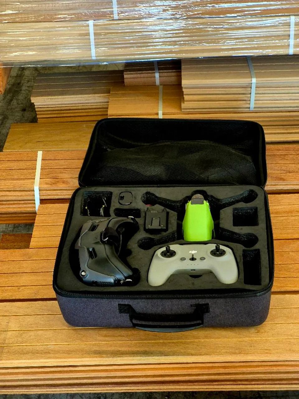 Drone DJI FPV - Combo Completo + Nota Fiscal - Foto 2