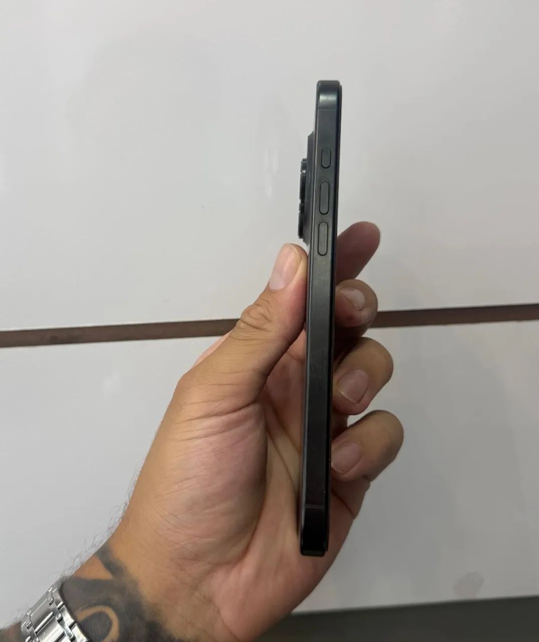 iPhone 16 Pro Max 256GB - Foto 3