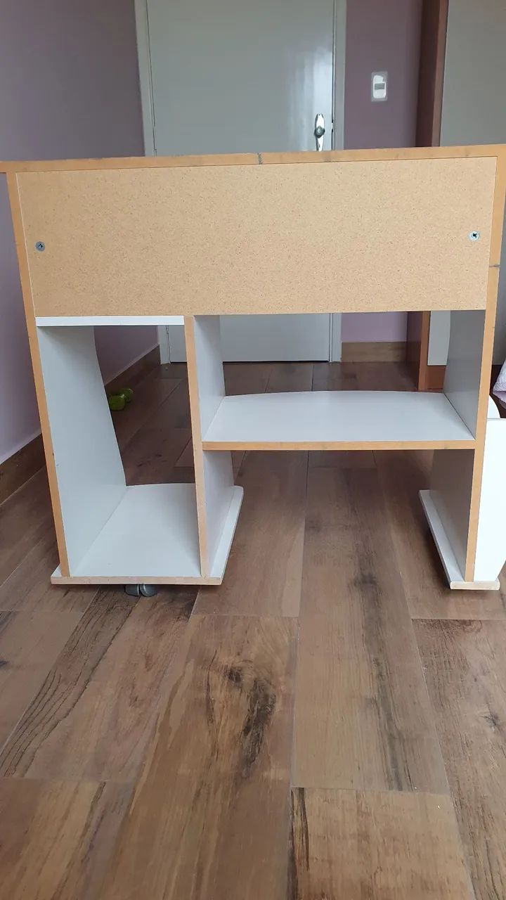 MESA PARA COMPUTADOR  - Foto 5