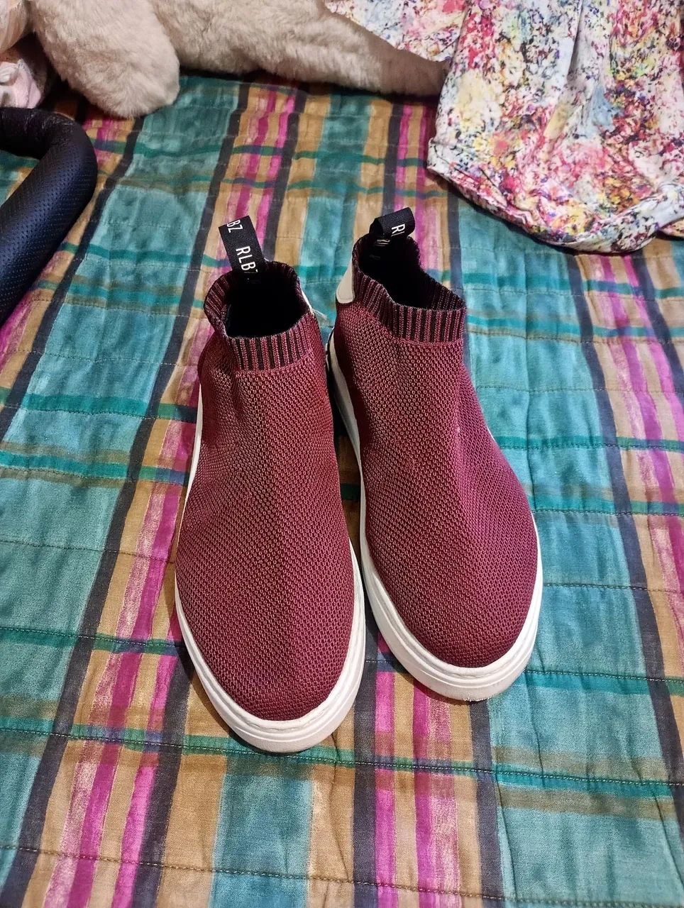Slip on n37 
