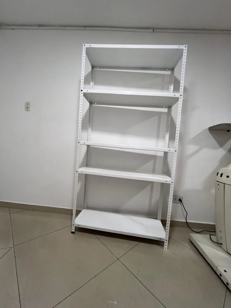 Prateleira de aço 