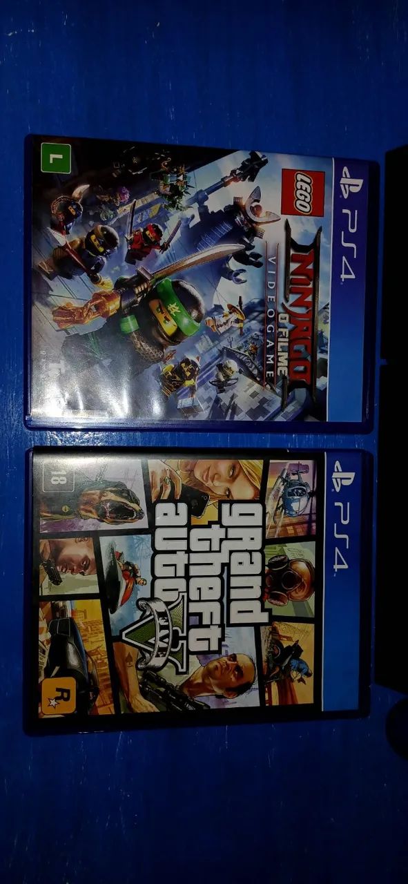 PS4 2 CONTROLES E 2 JOGOS - Foto 2