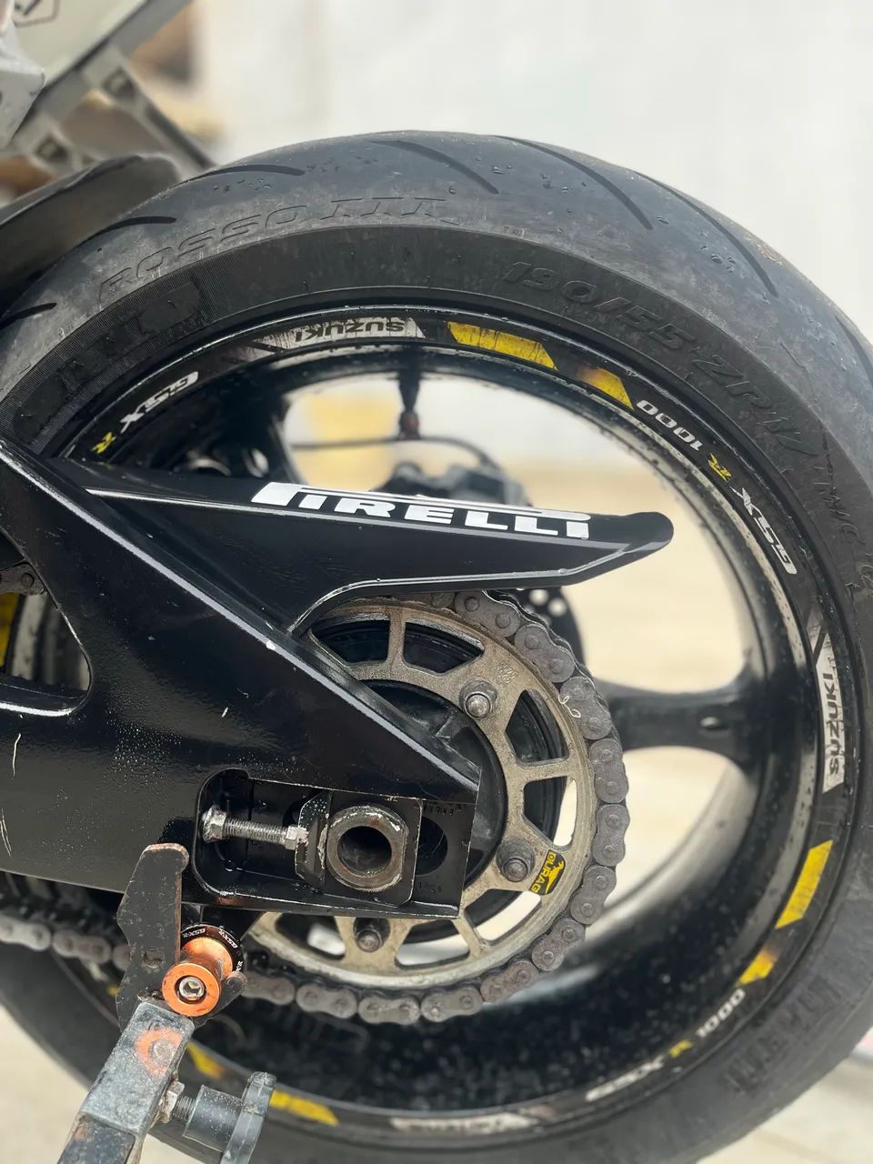 Suzuki 1000 2010 - 1520805467 | OLX