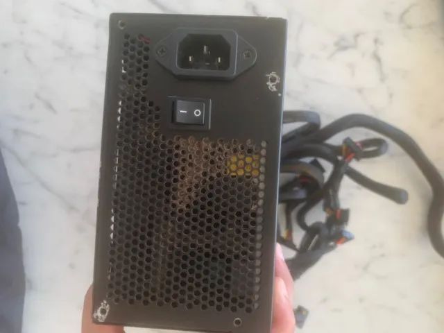 Fonte Corsair CX750 75-001447 - Foto 4