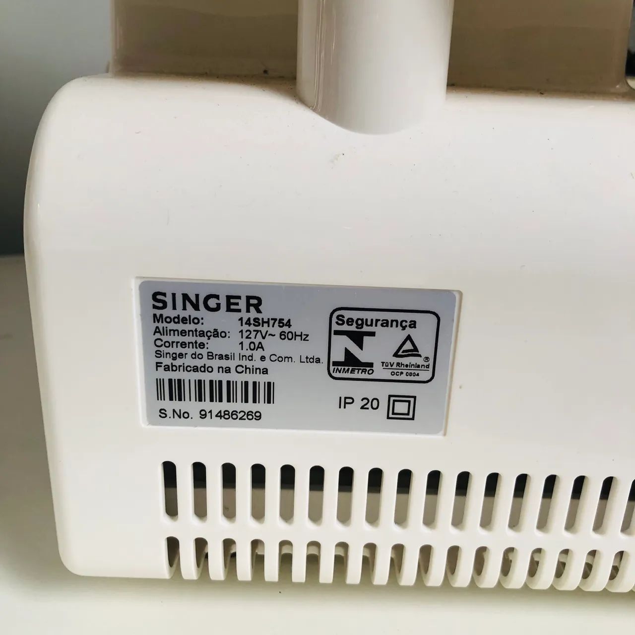 SINGER OVERLOCK PARA ACABAMENTOS DE PROFISSIONAL! - Foto 3