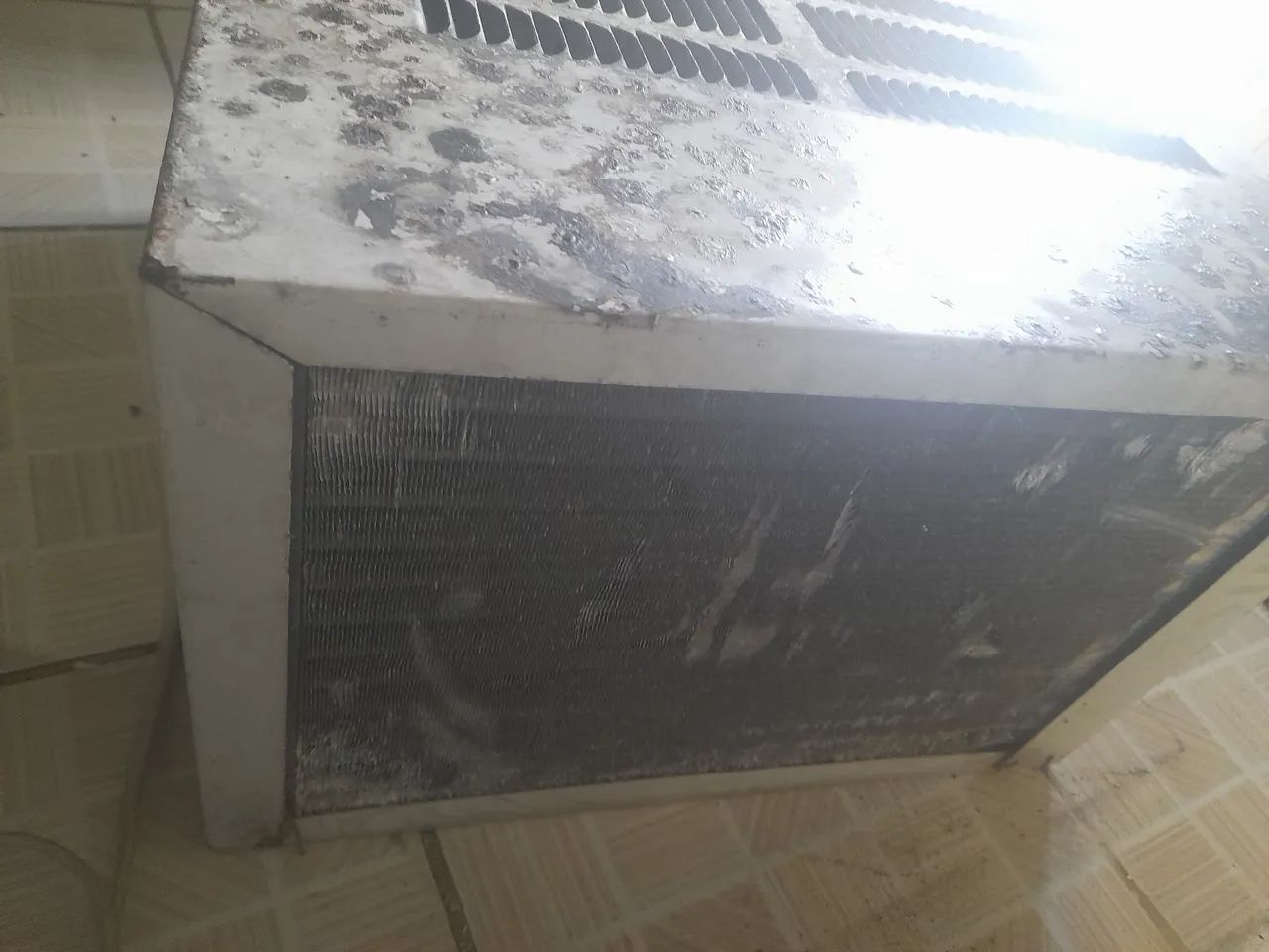 Vendo  ar condicionado com defeito - Foto 3
