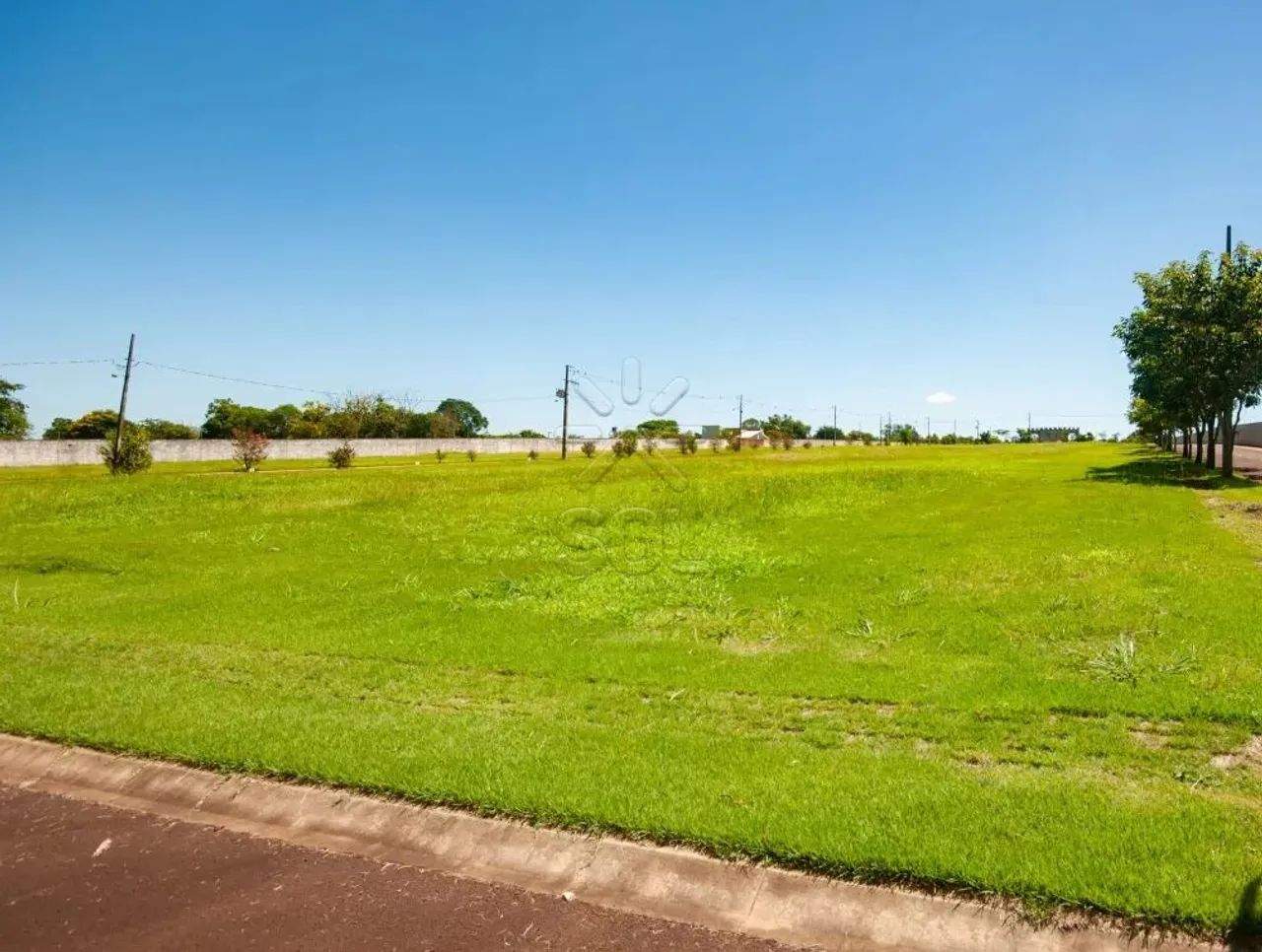 Terreno de Esquina à Venda no Condomínio Villa Vicenza - Foz do Iguaçu/PR - Foto 3